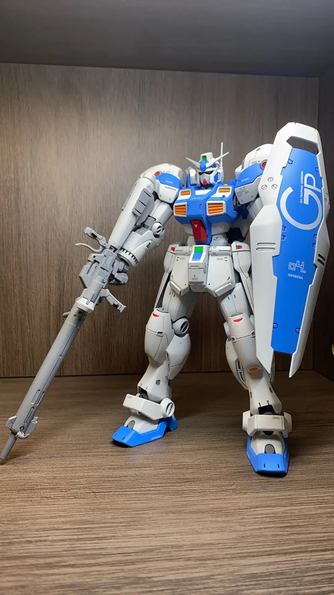 GP04B.jpg